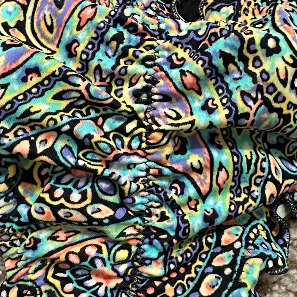 NWT VS Swim Bikini Bottoms - Size S - Picture 3 of 8